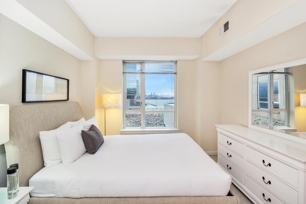 Dharma Home Suites Jc At Exchange Place Jersey City Exterior foto
